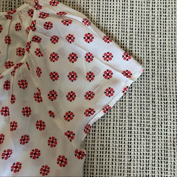 Old Navy Short Sleeves Button Front Shirt Size Medium - Picture 4 of 11